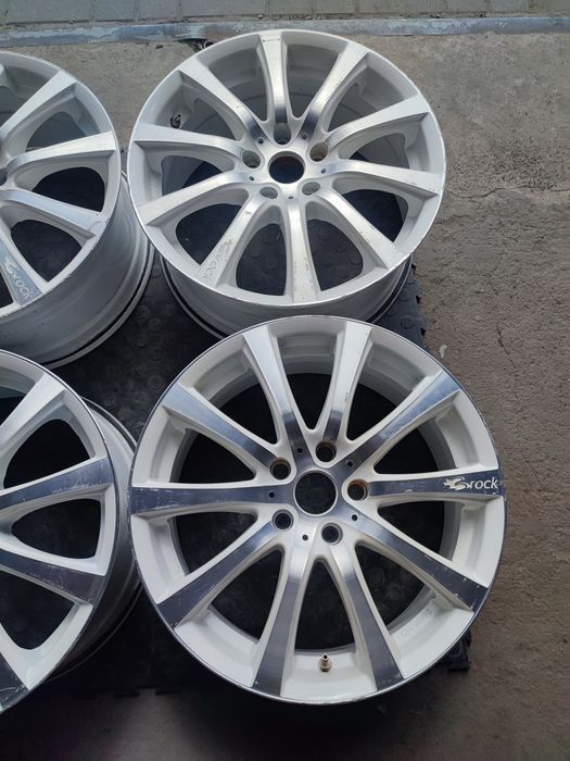 Felgi Alufelgi 5x114,3 8J 18 Cali ET 50 | Brock Białe Renault Toyota