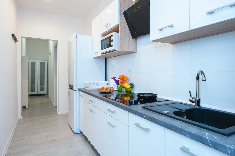 Odstąpię pokój w mieszkaniu 5 osobowym na Legionów 20, Łódź