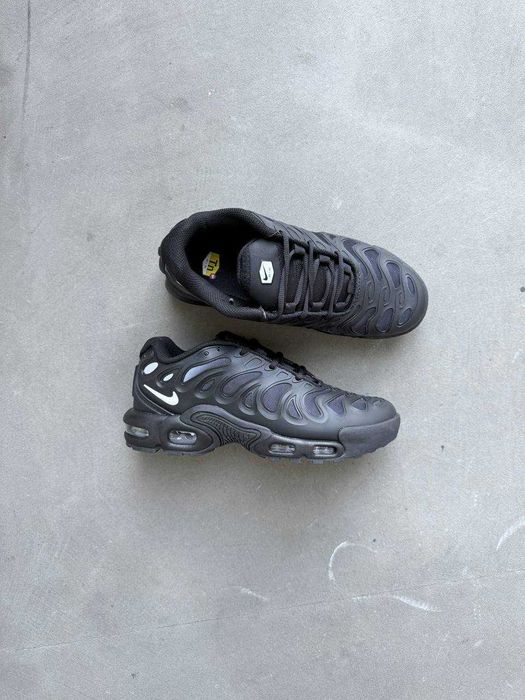 Мужские кроссовки Nike Air Max Plus Drift Black-White. 40-45