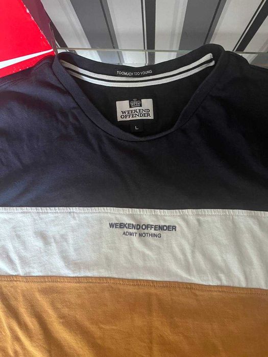 футболка Weekend Offender Вікенд