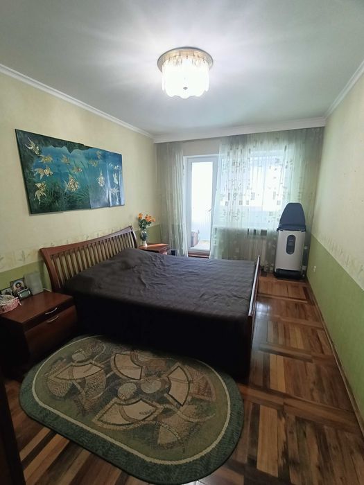 Продам 3-х к.квартиру Космос.