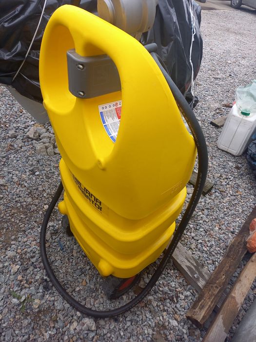 Продам мобильную цистерну для топлива EMILCADDY 110