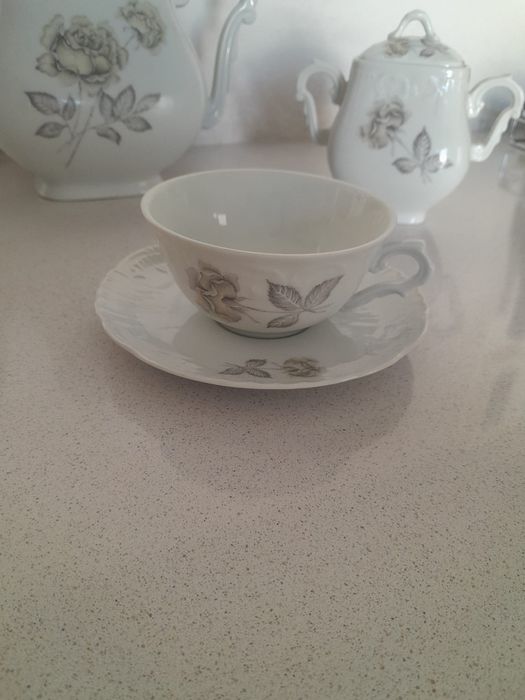 Cheerful View Tea Set425381525760266241