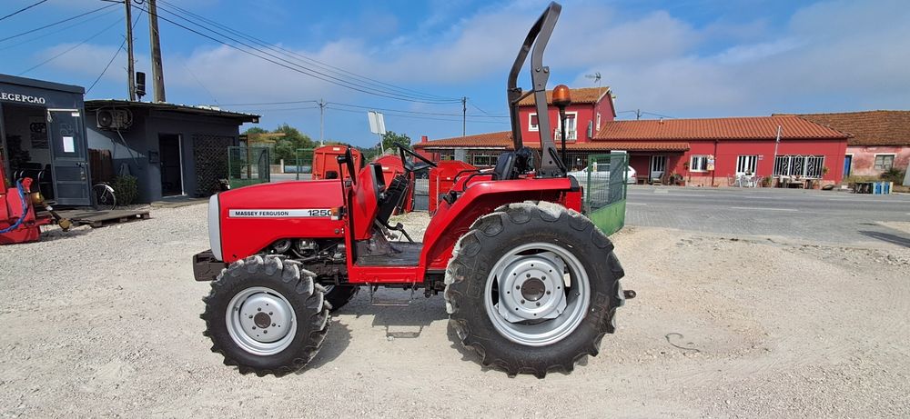 Tractor/Trator Massey Ferguson 1250