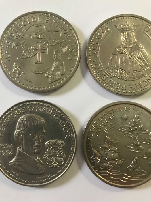 Moedas comemorativas de 200 Escudos