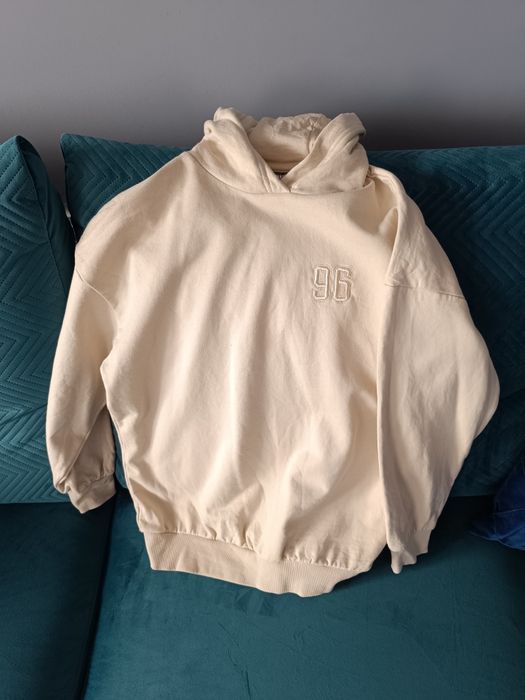 Bluza młodzieżowa 11 12 lat kremowa