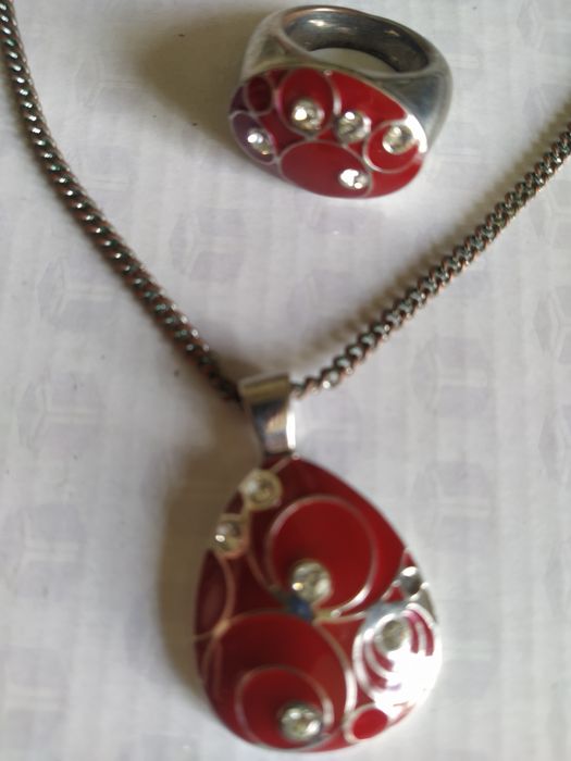 Продам украшения