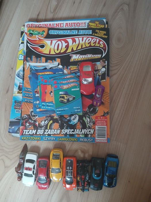 Hot wheels samochód,rysorak,karty,magazyn,zestaw 36aut