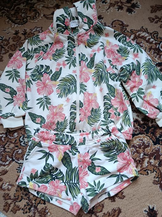 Zara костюмы для девочек