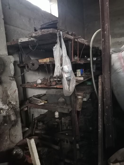 Regały solidne PRL skręcane