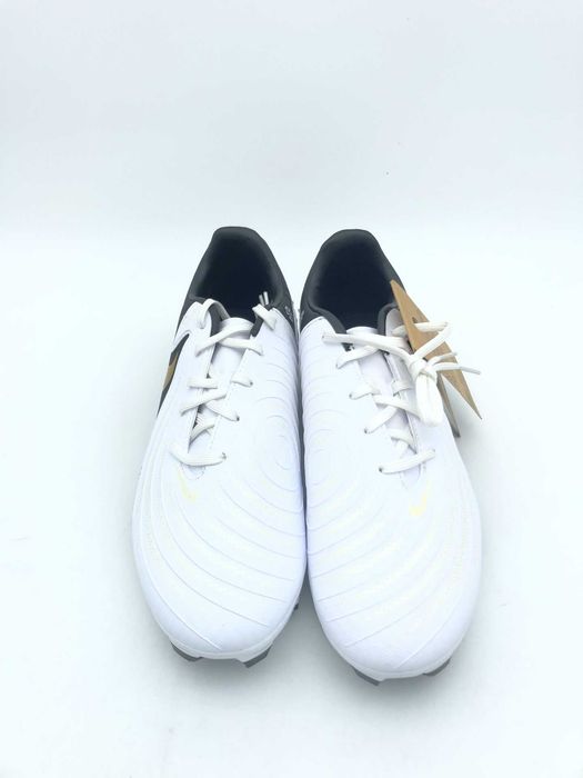 Nike Phantom GX II Academy FG/MG EU 41: Komfort i trwałość na boisku