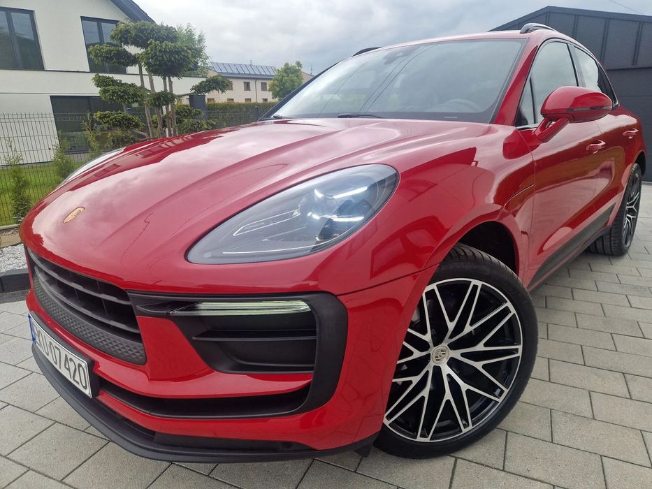 Porsche Macan Salon PL Lift 2022 265Koni bezw. Carmine Red 2x alu ceramik
