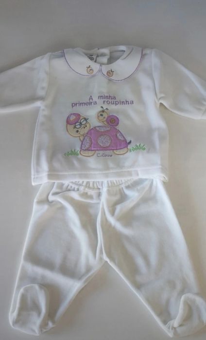 Primeiras roupas bebé