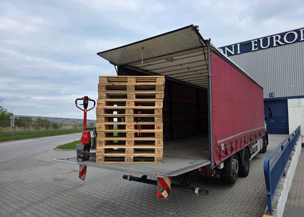 Transport ciężarowy Wrocław - 20 palet, 15 T, winda 1.5 T, paleciak, FV
