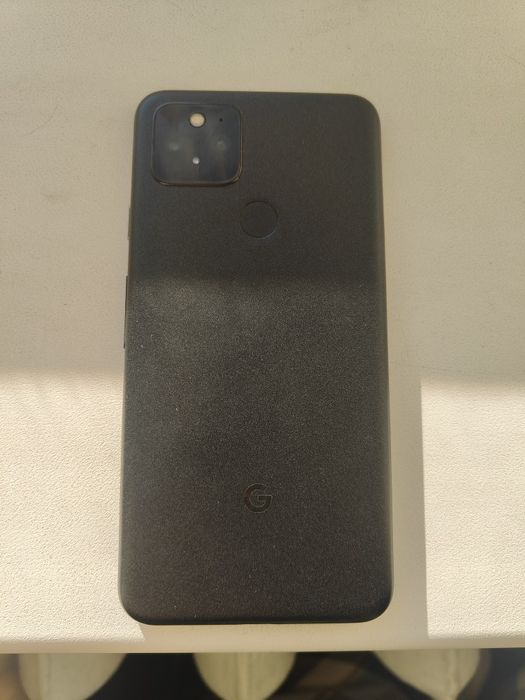 Продам телефон Google Pixel 5(8/128) neverlock + навушники Nokia