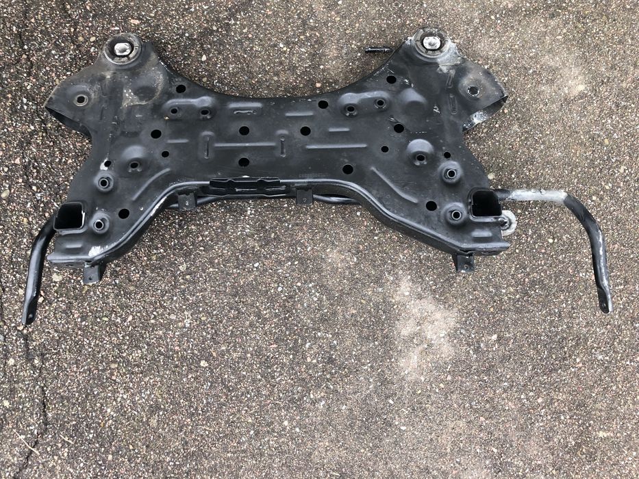 Підрамник Хюндай Туксон 2017 під реставрацію