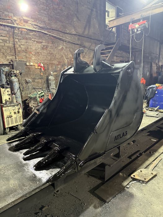 Ковш  ковші для екскаватора JCB CAT Libherr Atlas Kamatsu
