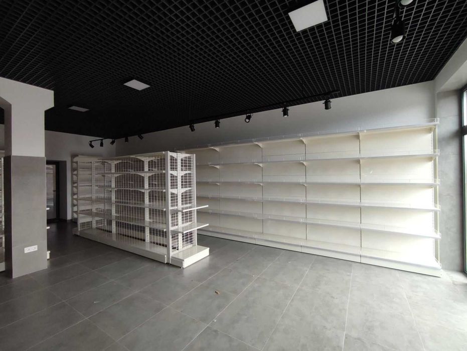 Торгові стелажі. Каси, прилавкиДСП, касові апарати, холод. В наявності