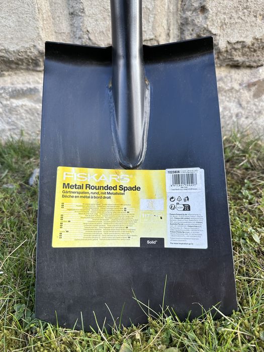SZPADEL FISKARS SOLID prosty 117cm ryl