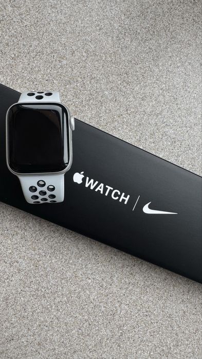 AppleWatch 6 Nike series