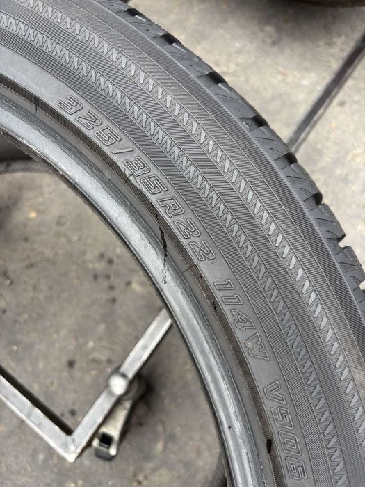 Шини різноширокі 325/35 + 285/40 R22 Yokohama 2023р зима 6,5/6мм