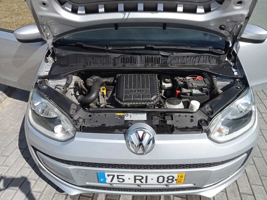 VW Up! 1.0 Bluemotion | 130.000 km | Excelente Estado