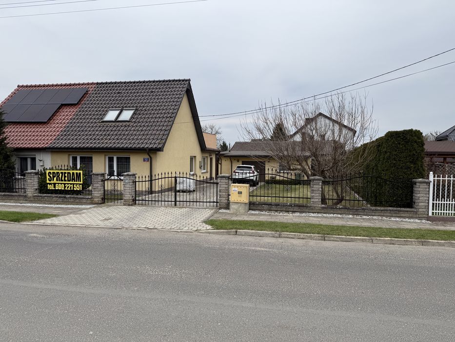 Dom na sprzedaż !!!