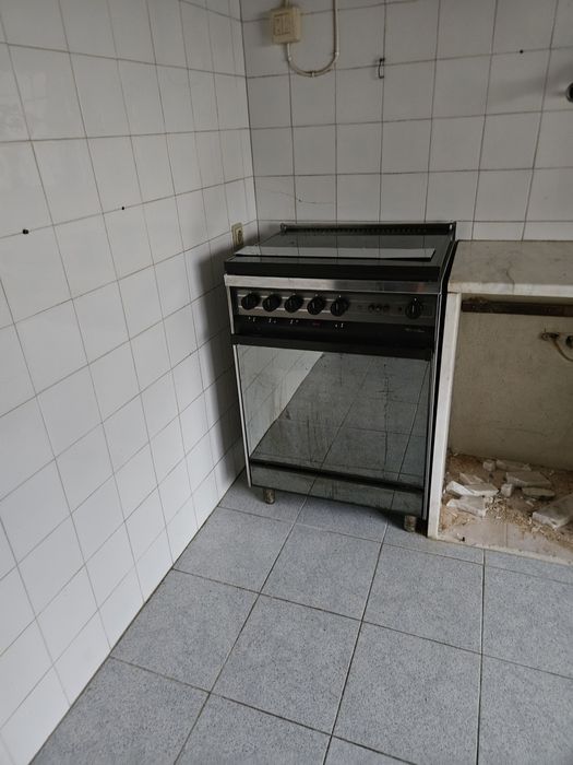 Fogão  a gás  para desocupar