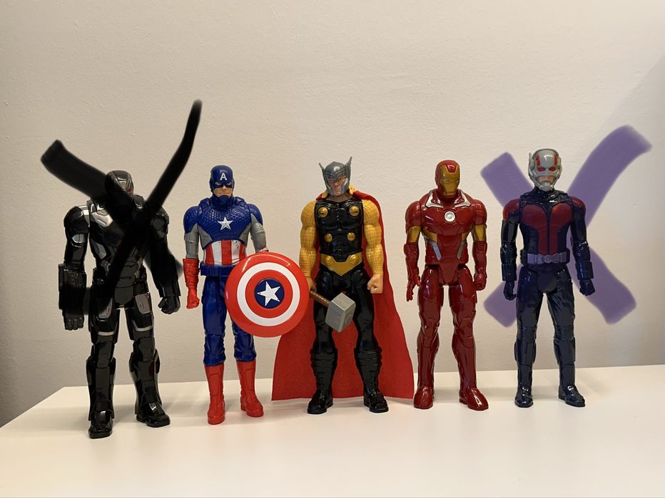 Figuras Marvel e DC - 30cm