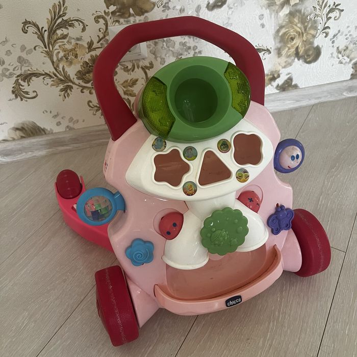 Толкач дитячий Chicco.