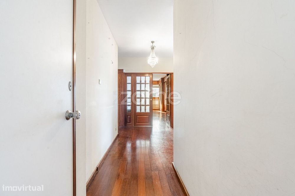 Apartamento T3+1 na Azenha, Sra. da Hora, Matosinhos