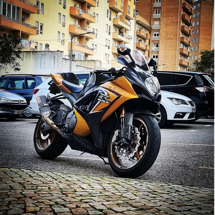 Suzuki GSXR 1000 K8