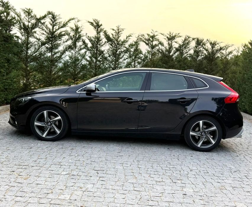 Volvo V40 D2 R Design