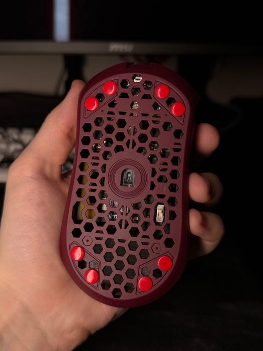 Finalmouse (ULX) Prophecy - Scream (Medium) | 1124/5000 | Limited