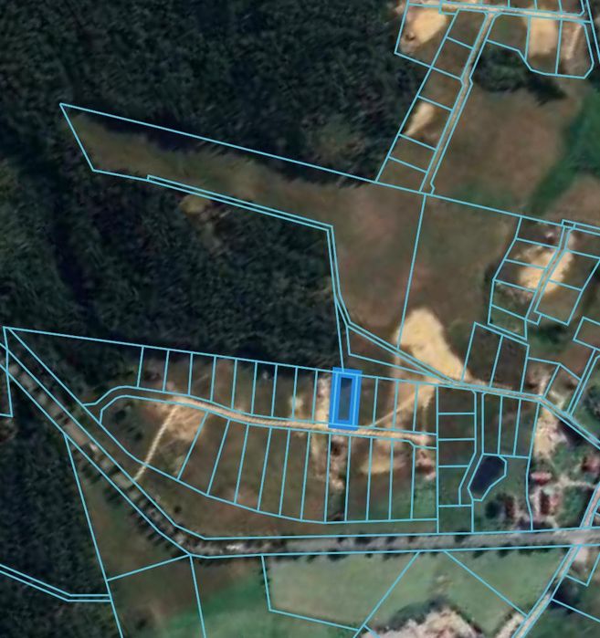 Działka budowlana przy lesie | MPZP | media | Mazury