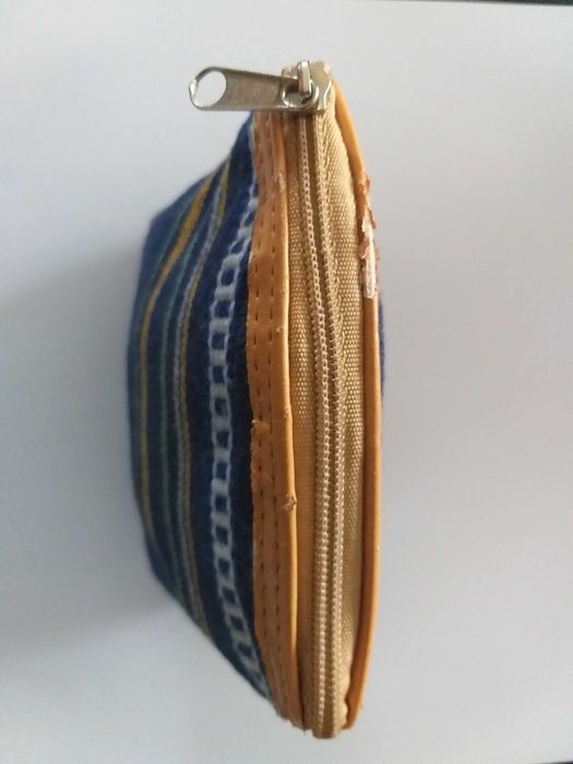 Bolsa Porta moedas em tecido - Usado como novo