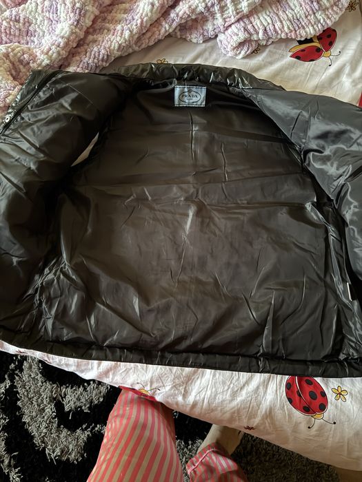 Желетка чорна Прада