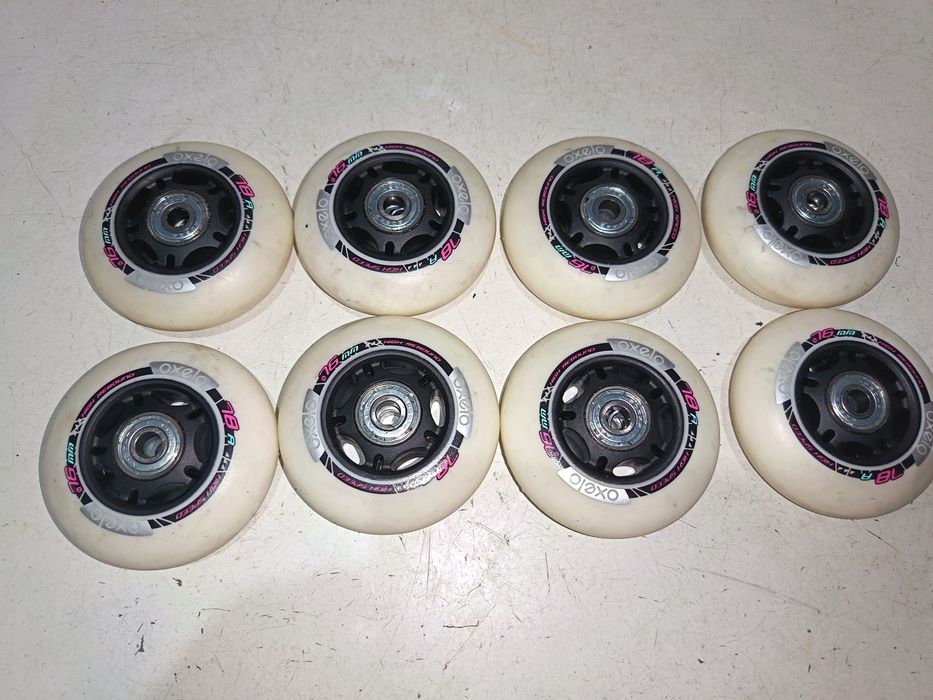 Kółka kauczukowe do rolek OXELO 76 mm kpl