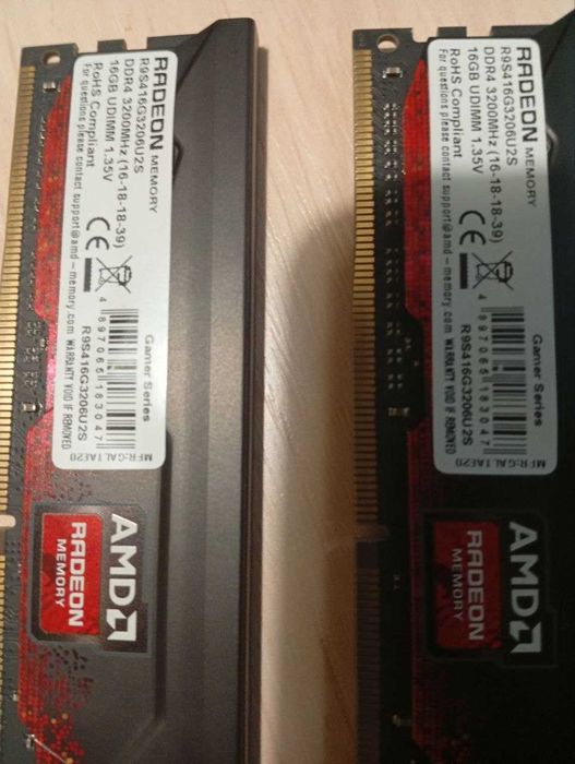 AMD DDR4 32Gb Radeon R9 3200 MHz (R9S416G3206U2S)