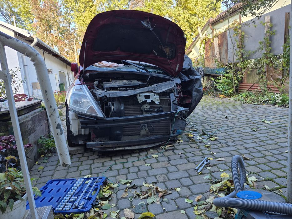 Nissan tiida 1.6 мотор після дтп