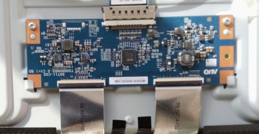 Samsung UE39F5000AK розбитий