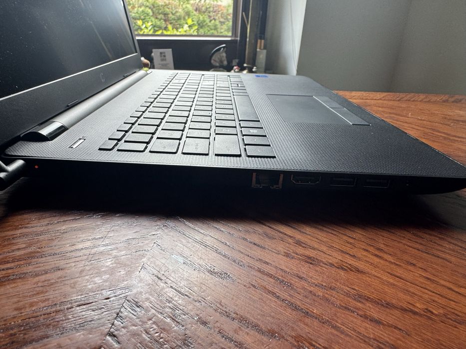 HP Notebook - 15-ra073nw używany