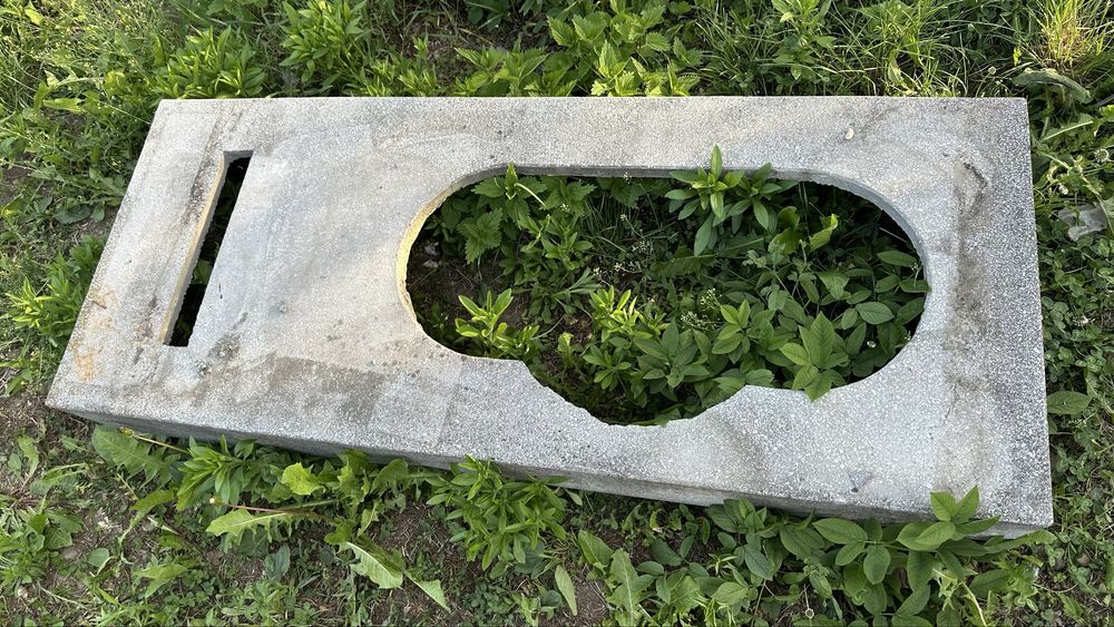 Памʼятники низ з крихти Безкоштовно Загвіздя