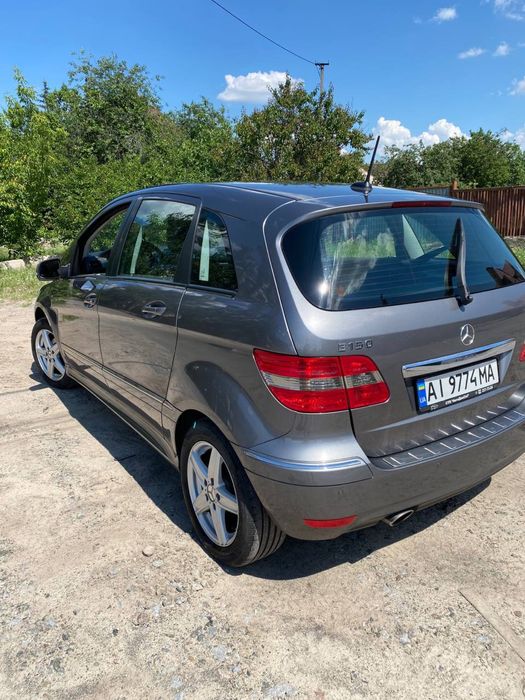 Мерседес  B150, в хорошем состоянии