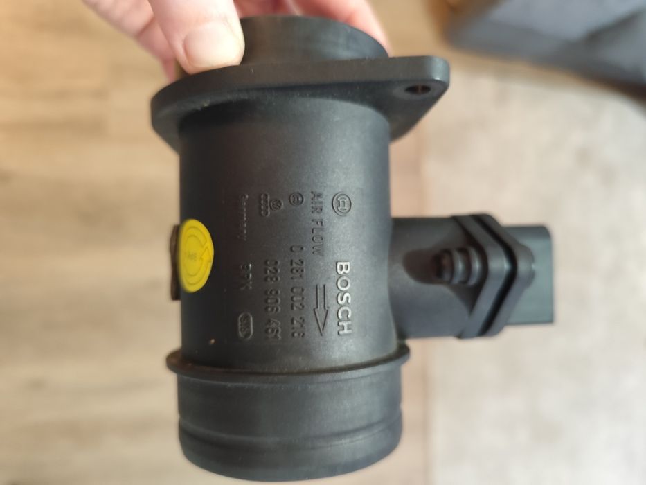 sensor de massa de ar (MAF – Mass Air Flow) da Bosch