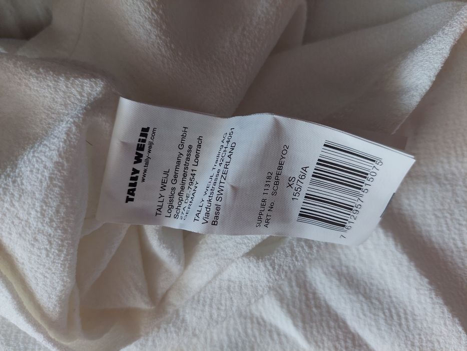 Продам ажурний комбінезон шортами