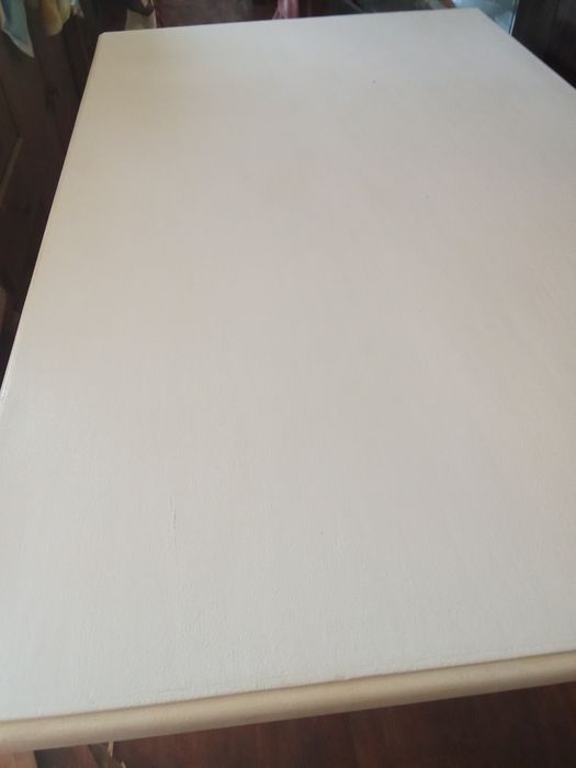 Vendo mesa em mui bom estado, O preço é 150 euros mas pode ser negociável