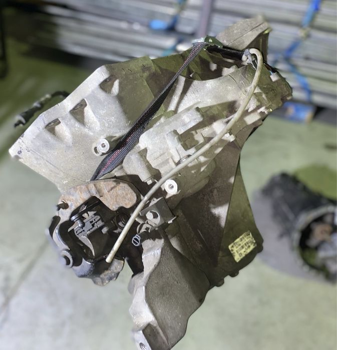 Caixa de velocidades Ford 1.6tdci AV6R7002KF