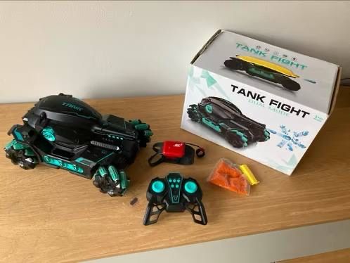 Танк на пульту управления