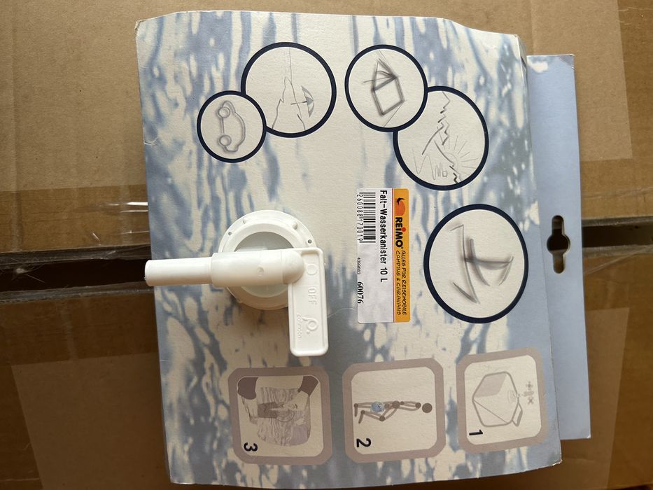 Складна каністра для води